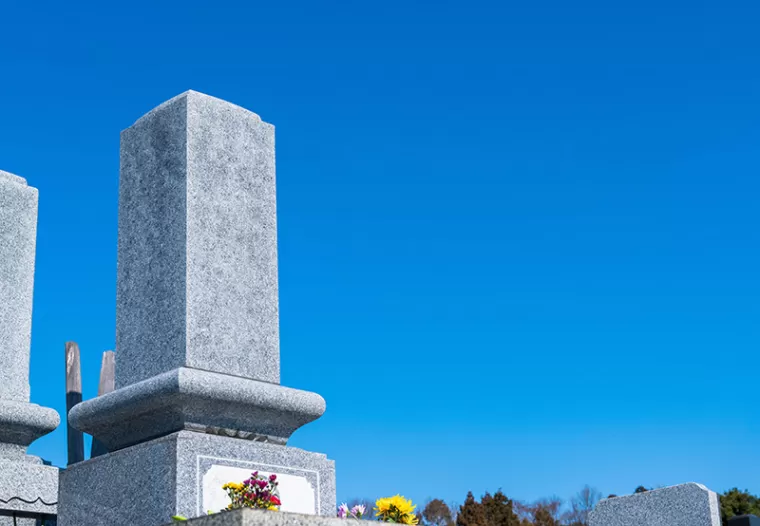 Monuments funéraires personnalisés par notre marbrerie, Marseille 5ème arrondissement, Marbrerie Pilati et Fils